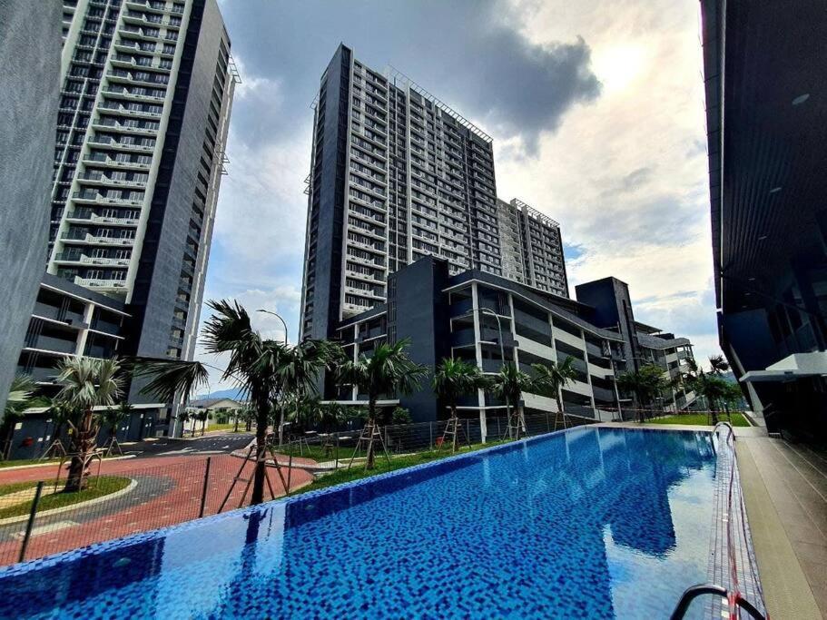 Homestay Casa Nur Iman @Adelia Kajang Luaran gambar